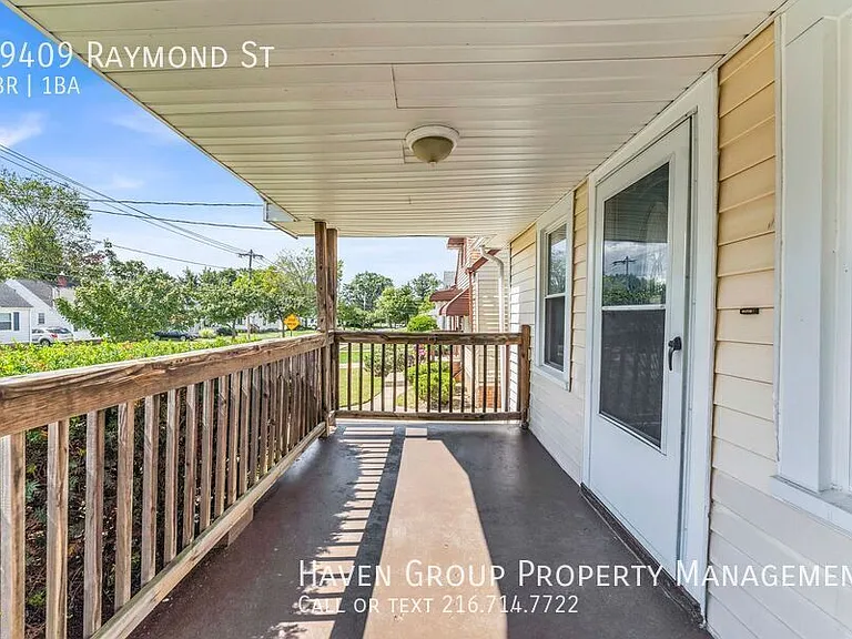 19409 Raymond St — Photo 3