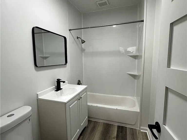113 E Brighton Ave — Photo 12