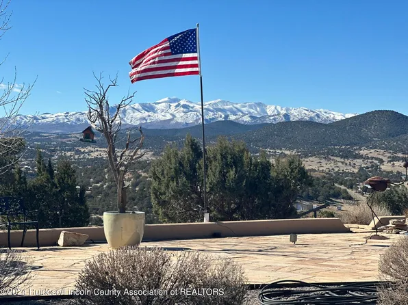 198 Dusty Rose Dr, Capitan, NM 88316