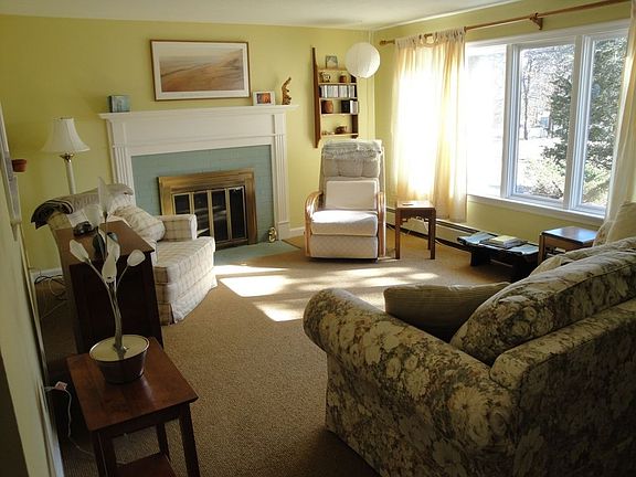 Living Room with Fireplace