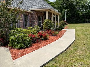 58 Stanley Ln, Sumrall, MS 39482