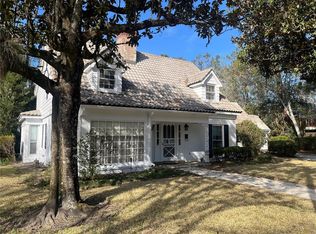 1024 NE 4th St, Gainesville, FL 32601