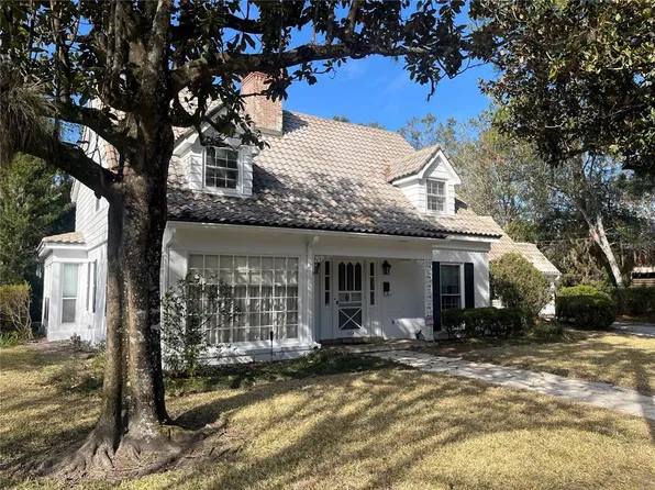 1024 NE 4th St, Gainesville, FL 32601