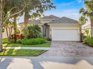 8416 Benelli Ct, Naples, FL 34114