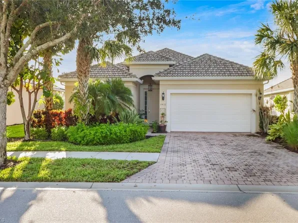 8416 Benelli Ct, Naples, FL 34114