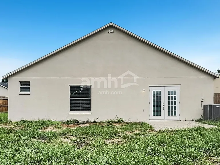 11330 Jim Ct — Photo 16