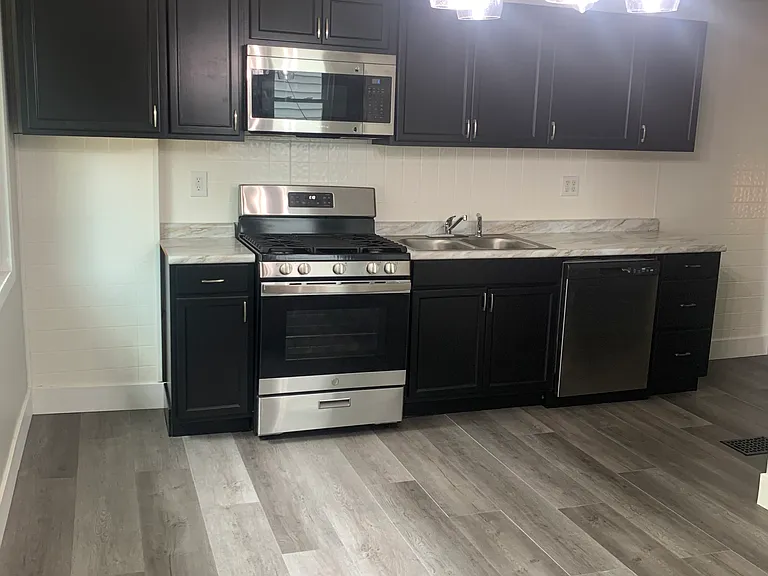 419 Carothers Ave #1 — Photo 1