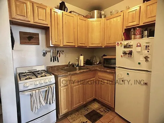 Rented by City Heights Realty | media 21
