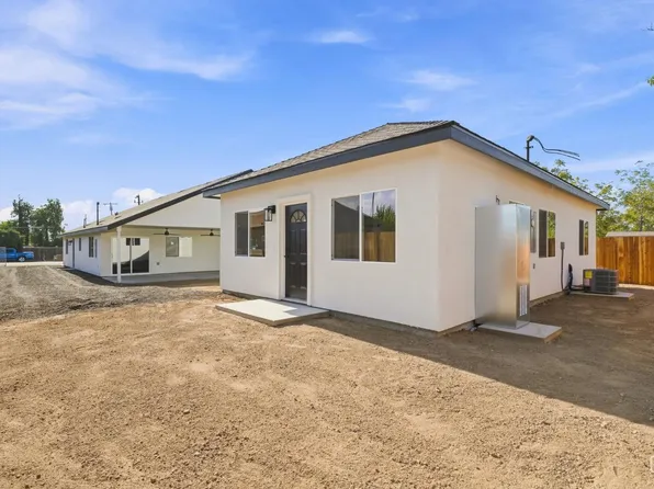 2109 Mahoney St, Bakersfield, CA 93307