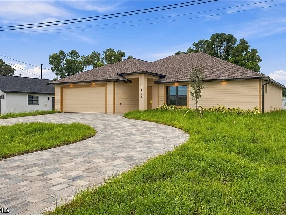 1644 Coral Point Dr