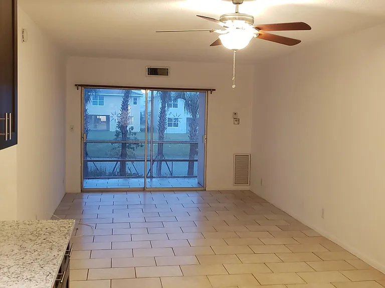 1021 Crystal Lake Dr #203 — Photo 6