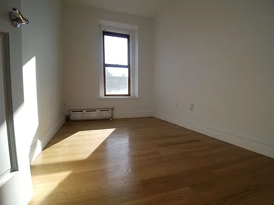 Rented by Compass | media 23