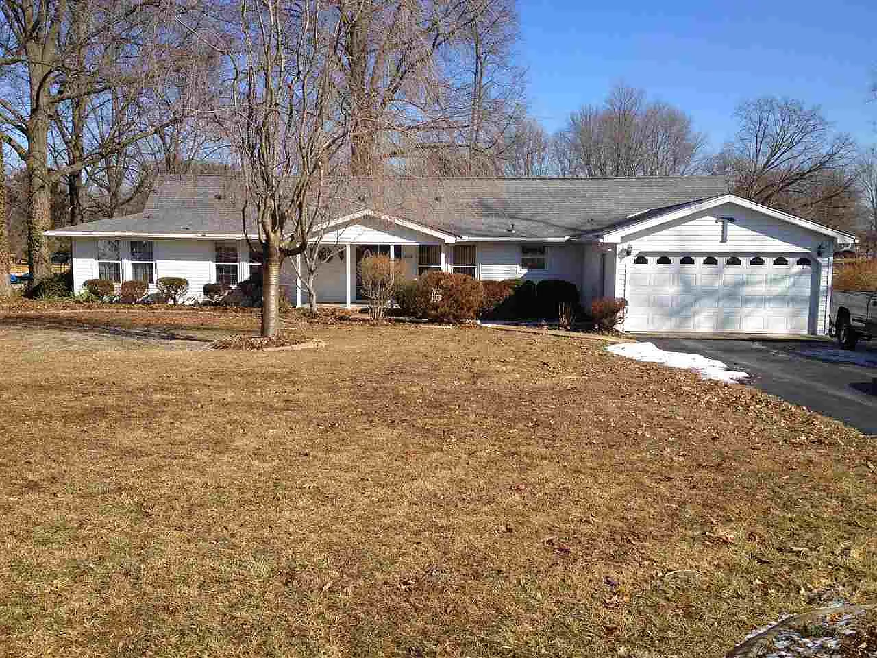 2298 N Lafayette Dr photo 1