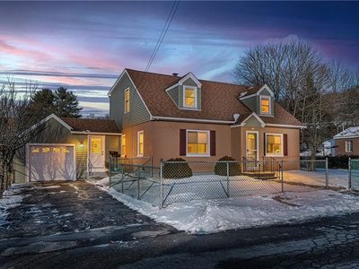 42 Armand Ave, Woonsocket, RI, 02895