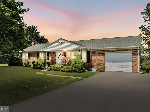 4253 Walters Hatchery Rd, York, PA 17408