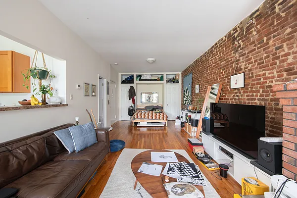 Rented by Corcoran | media 17