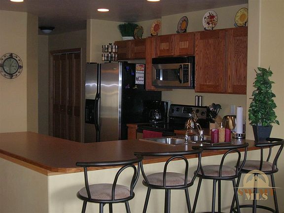 4th image of 177 Kimball Ave