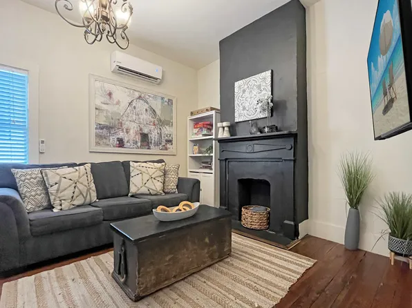 515 E Huntingdon St #Id1244807p, Savannah, GA 31401