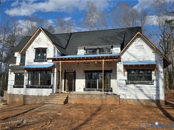 1704 Bridgewater Blf, Maidens, VA 23102