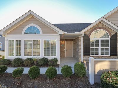 200 Sunset Glory Ln, Greenville, SC, 29617