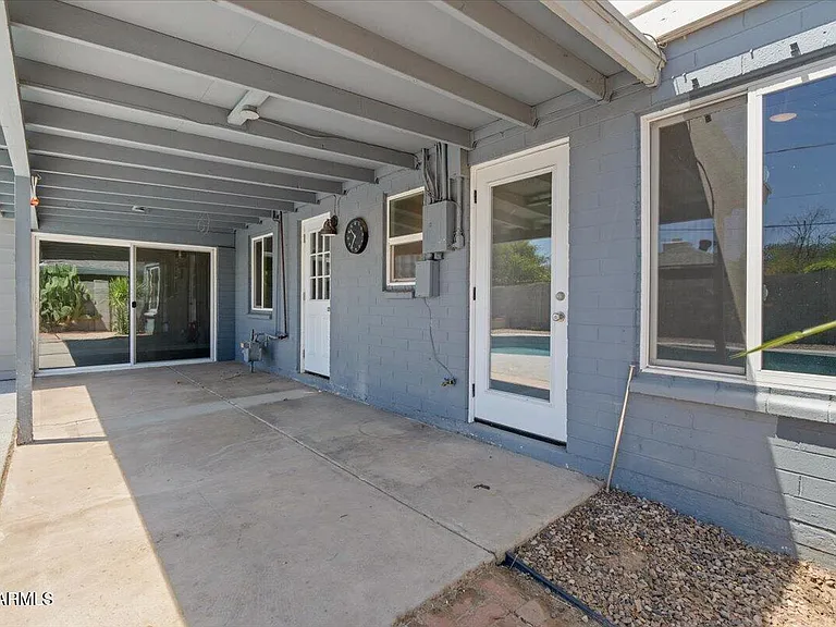 4517 N 10th Ave — Photo 23