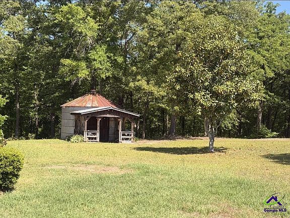 3rd image of 5771 Rogers Rd