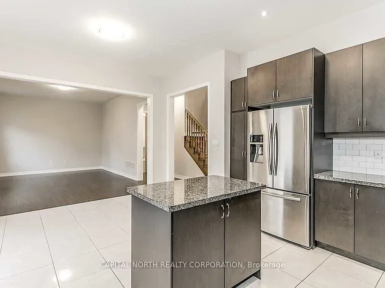 6 Nadmarc St — Photo 13