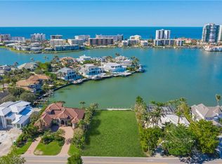 3453 Crayton Rd, Naples, FL 34103