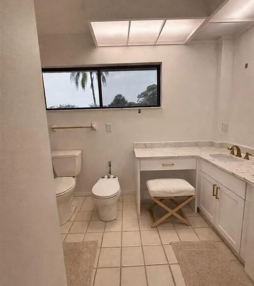 4408 La Jolla Dr #19-A — Photo 40