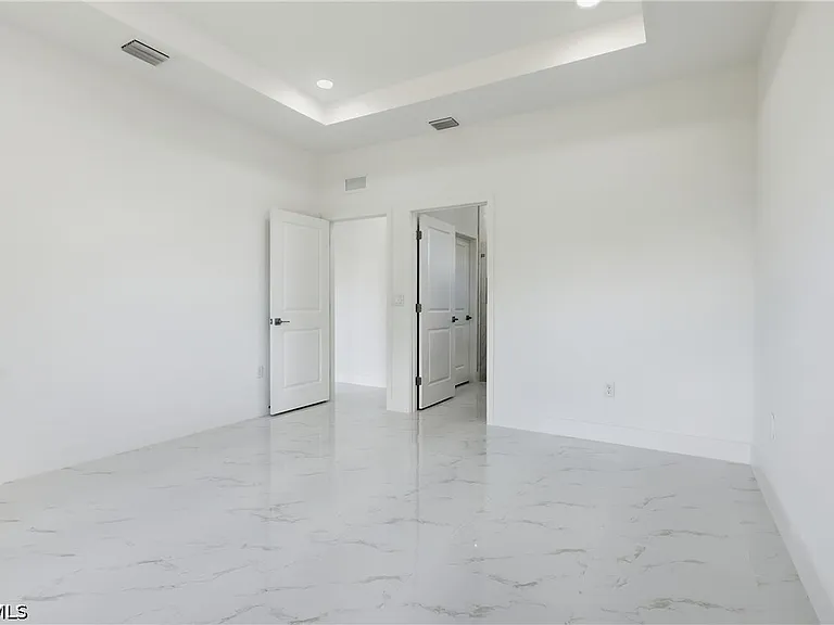 1253 Argosy Rd — Photo 17