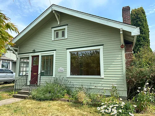 2306 C St Photo 1