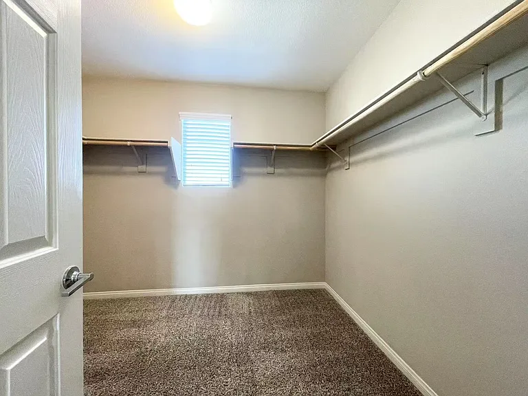 6415 Pochman Mesa St — Photo 18