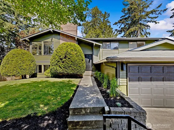 3205 Heights Drive, Bellingham, WA 98226