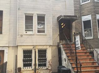 149 Cornelia St #1, Brooklyn, NY 11221