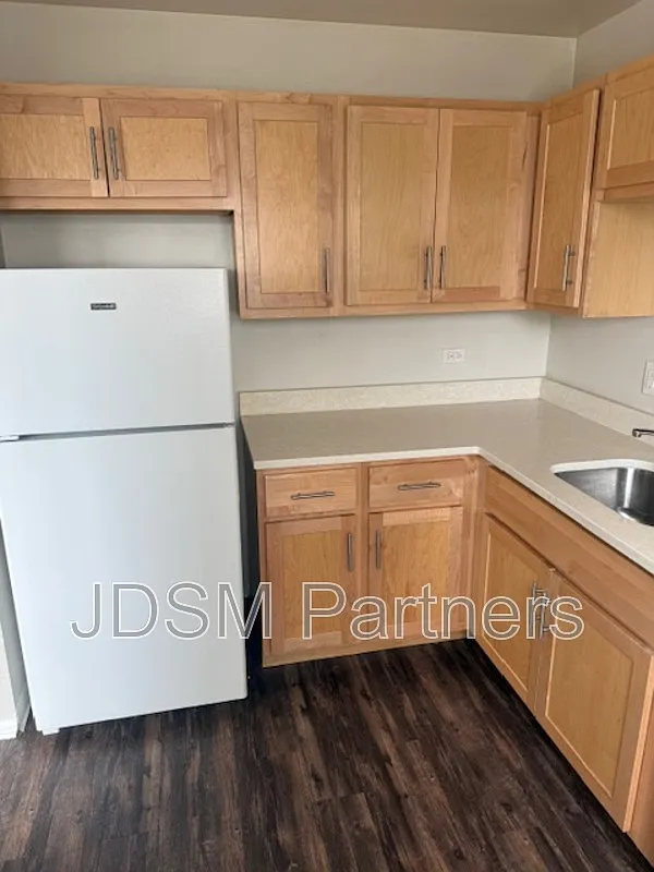 Building Photo - 2187 S Depew St #25