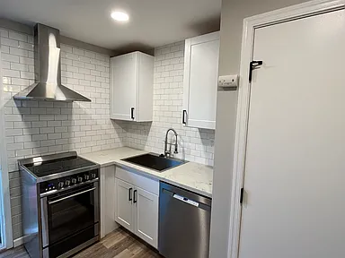 Catalina Property tour