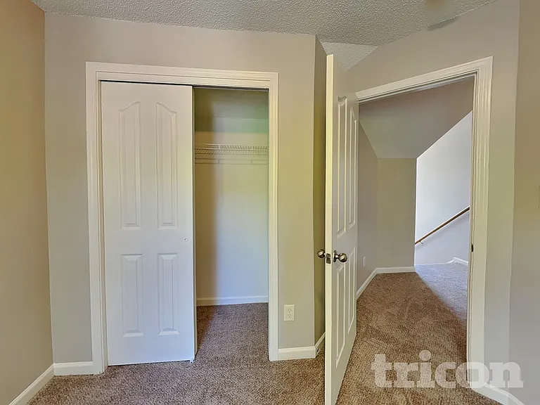 5940 Briggs Dr — Photo 8