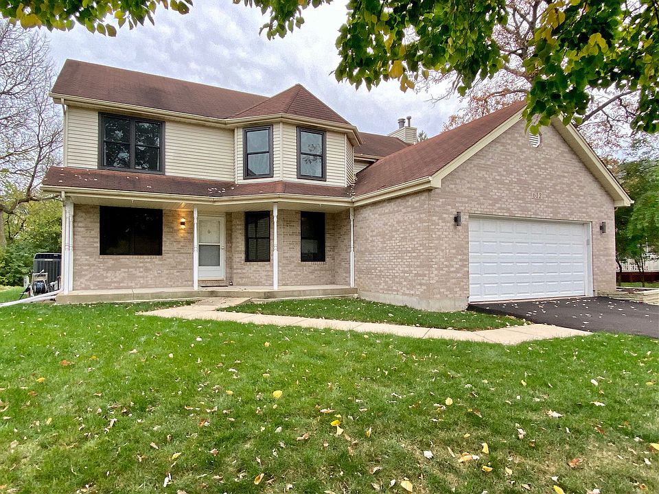 1st image of 612 Pinehurst Dr