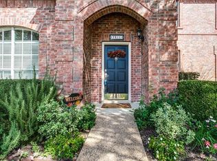 7311 Highland Heather Ln, Dallas, TX 75248