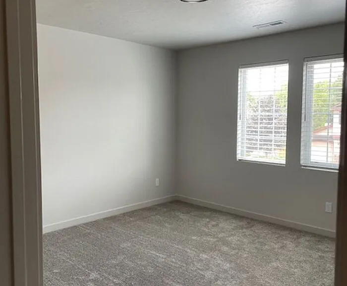 1322 S Goldking Way — Photo 13