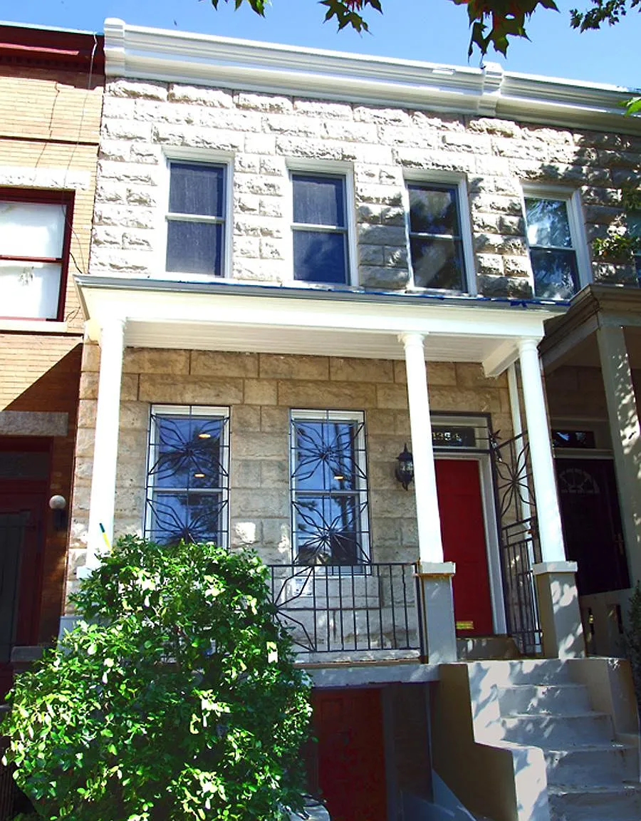 2 bed, 1.5 bath, 1320 sqft, $2,800 — Photo 1