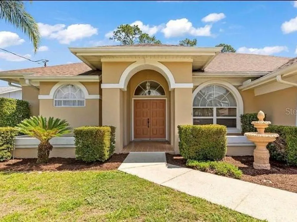 9 Forge Ln