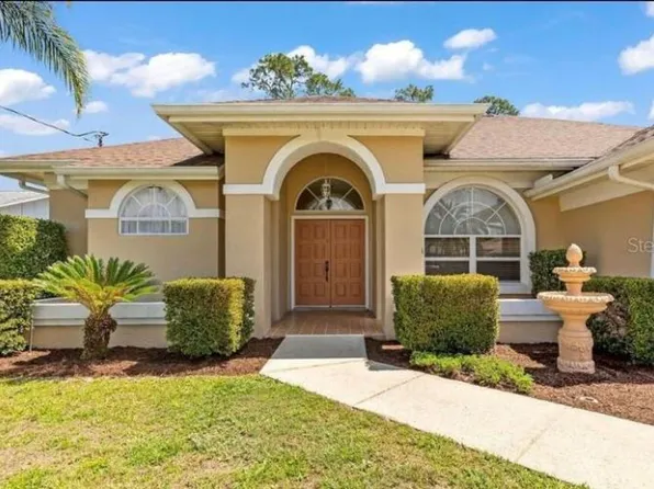 9 Forge Ln, Palm Coast, FL 32137