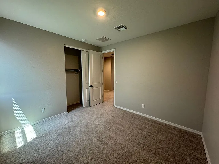9353 E Saturn Ave — Photo 18