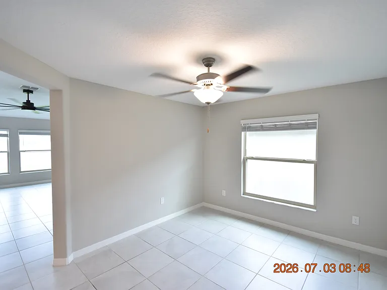 3507 N Maryland Ave — Photo 22