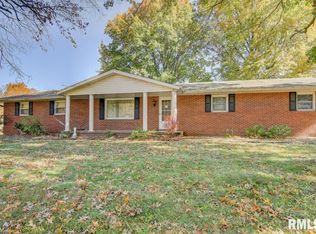 18 Gorham Rd, Divernon, IL 62530