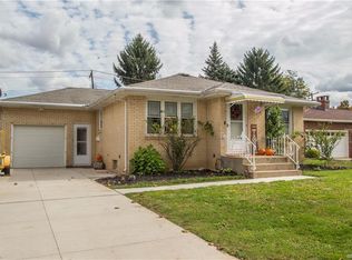 29 Sunbriar Dr, Buffalo, NY 14224