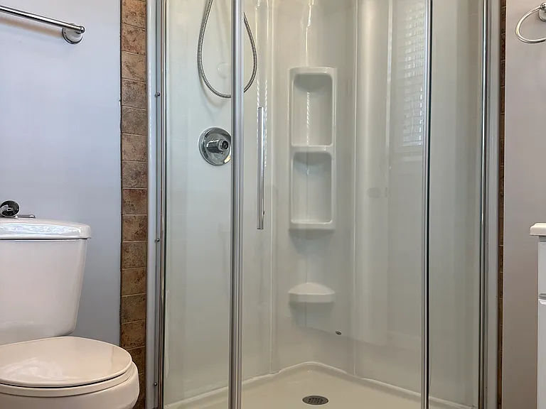 406 Kirkland Dr — Photo 18