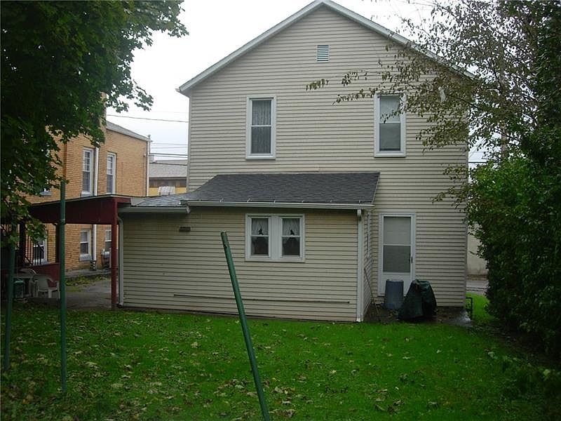 2nd image of 732 Bell Ave