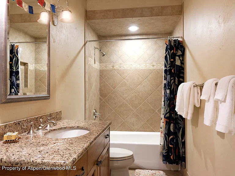 171 Cascade Ln — Photo 38